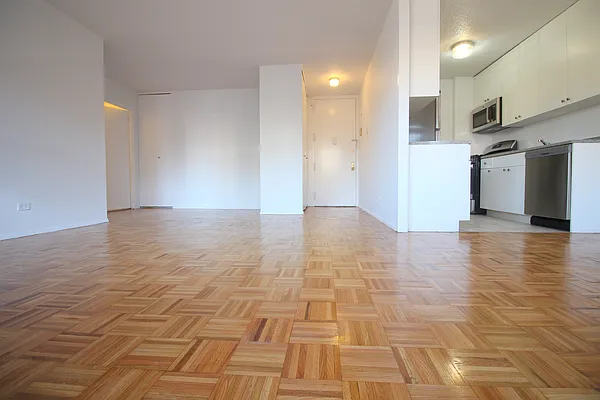 Rented by Corcoran | media 13