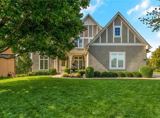 9331 W 157th Ter, Overland Park, KS 66221
