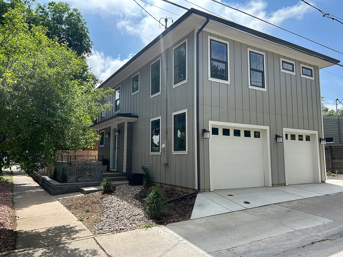 Building Photo - 4640 W 39th Ave