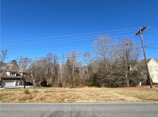 4254 Wayne Rd, Greensboro, NC 27407