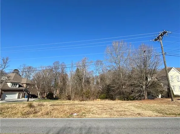 4254 Wayne Rd, Greensboro, NC 27407