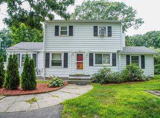 25 Pine Swamp Rd, Cumberland, RI 02864