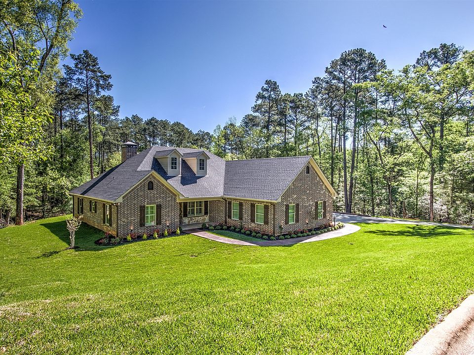 2420 Glen Hollow