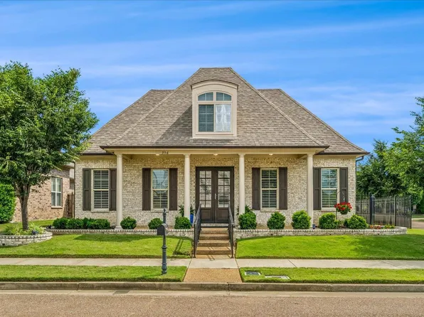 356 Dogwood Valley Dr, Collierville, TN 38017
