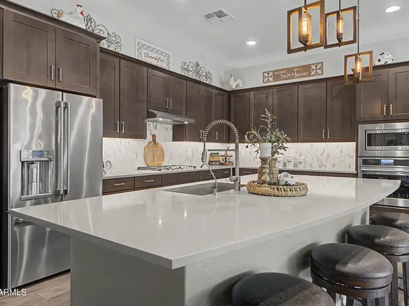 35431 N CENTENNIAL Road, San Tan Valley, AZ 85144