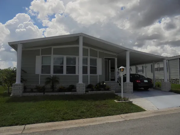 234 Laurelcrest Cir, Valrico, FL 33594