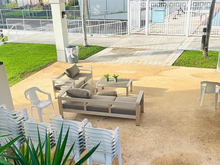 100 Marginal Martinez Nadal Granada Park #9G — Photo 15
