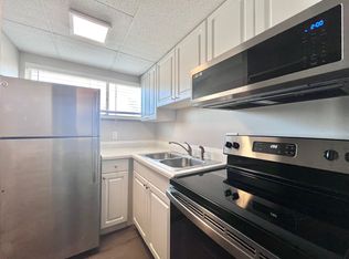 5211 N Tamiami Trl APT 5, Sarasota, FL 34234