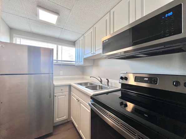 5211 N Tamiami Trl APT 5