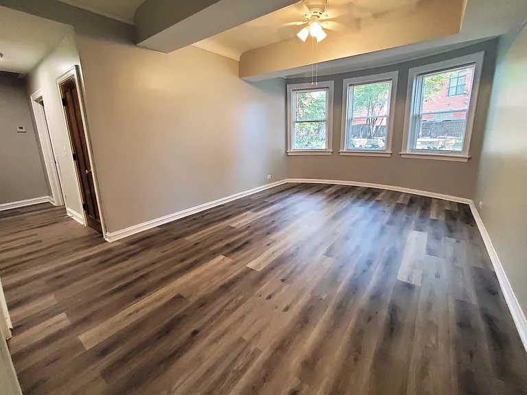 5724 N Mozart St #GARDEN — Photo 3