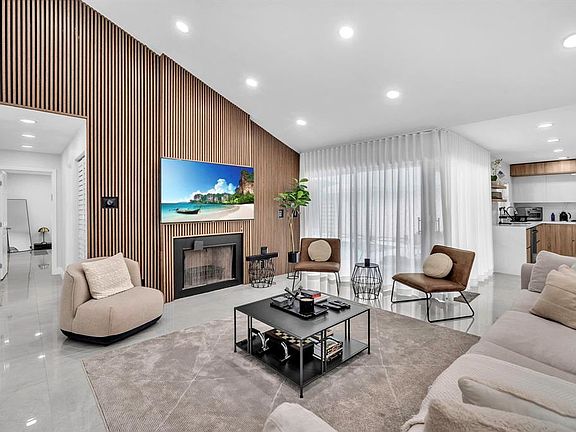 4th image of 136 Greens Rd