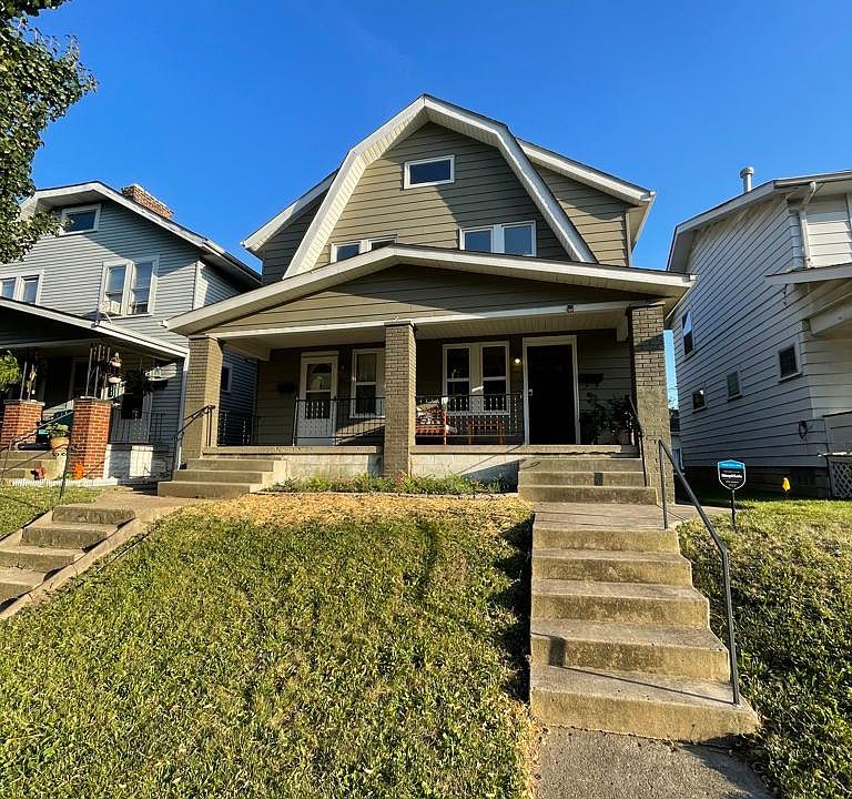 Unit for rent is on the left. Right unit is occupied.