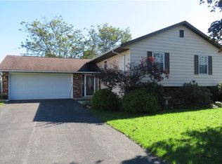 7994 Inwood Dr, Rome, NY 13440