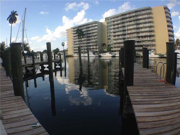 2475 NW 16th Street Rd APT 404