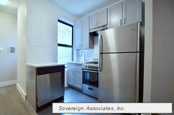 Rented by Sovereign Associates | media 14