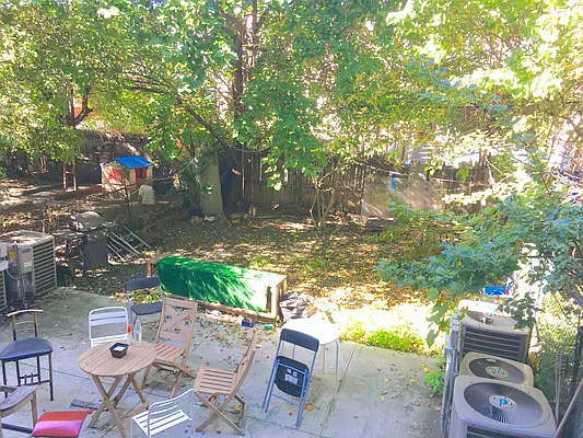 Rented by Abba Realty Associates INC | media 52