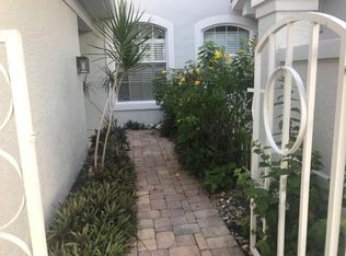 (Undisclosed Address), Naples, FL 34109