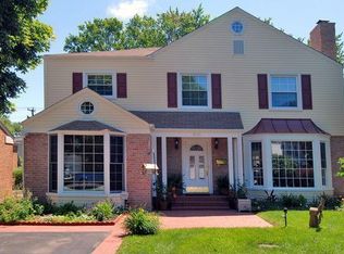 8513 Keystone Ave, Skokie, IL 60076