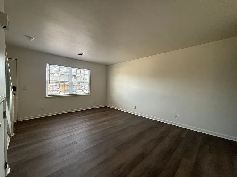 Cypress Townhomes — Photo 36
