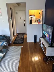 Rented by K & O Realty Associates Inc.