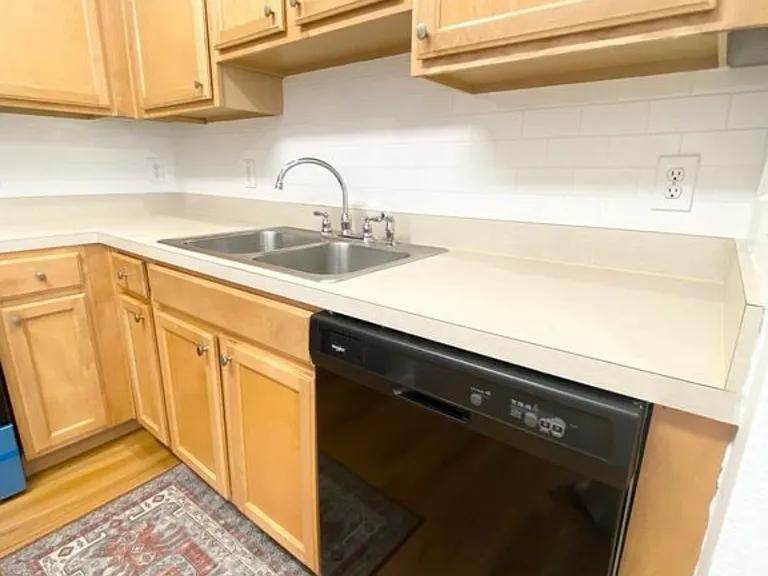 812 Deer Woods Rd #812B — Photo 13