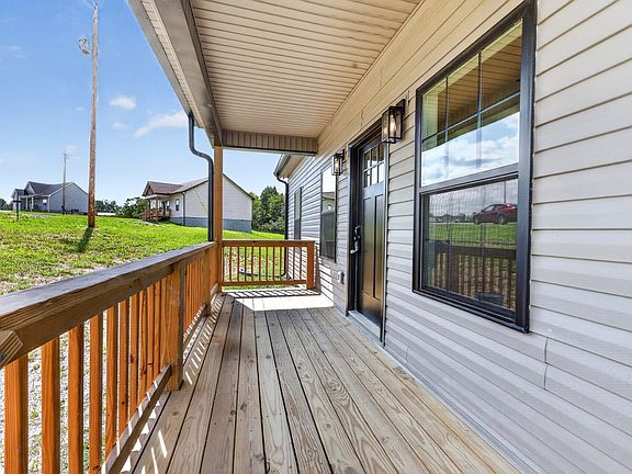 3rd image of 171 Coley Ct