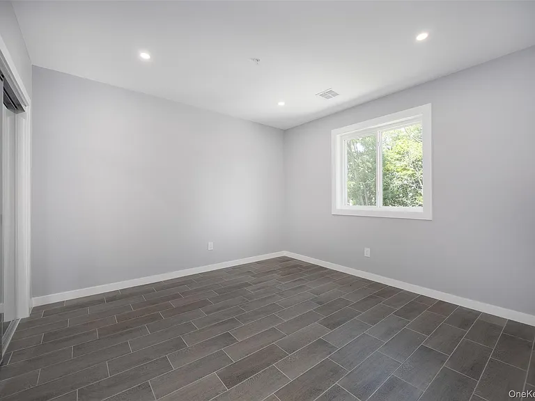 126 Innis Ave #2-3 — Photo 7
