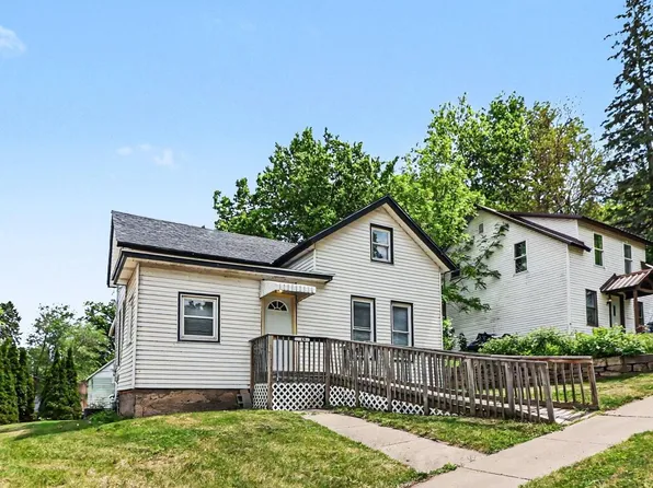 319 Buchanan St, Red Wing, MN 55066