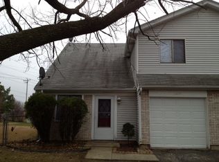 3317 Acorn Ct, Aurora, IL 60504