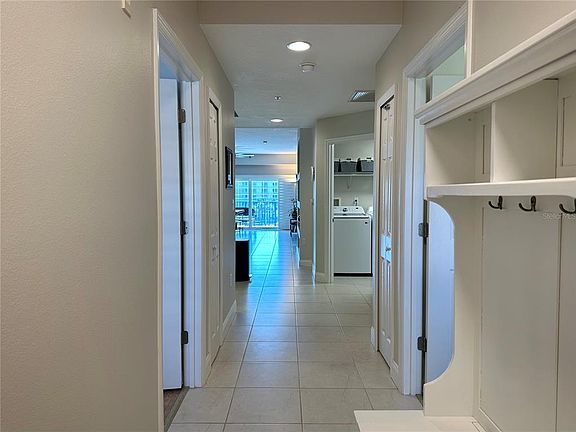 5th image of 5300 S ATLANTIC AVENUE #3-504