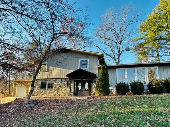 316 Pinecrest Dr, Marion, NC 28752