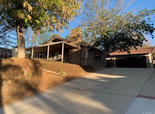 30850 Emperor Dr, Canyon Lake, CA 92587