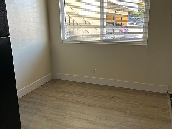 3rd image of 1250 S 56th St APT 2