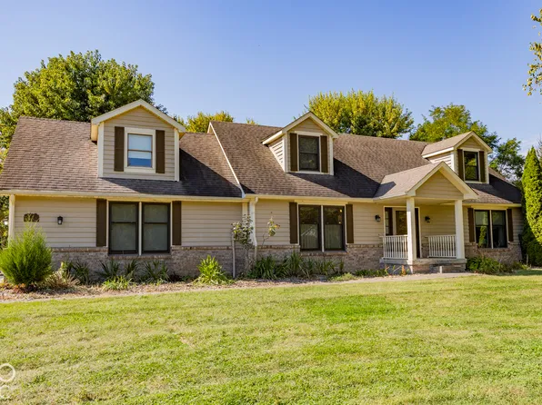 8852 Lesley Ln, Brownsburg, IN 46112
