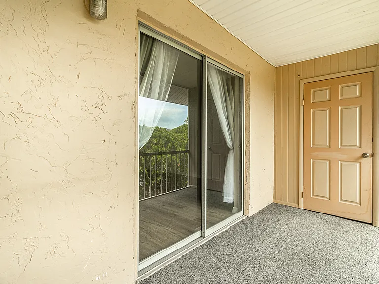 3135 Shady Dell Ln — Photo 32