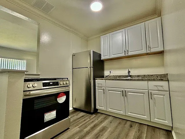 1835 W Crestwood Ln #H10 — Photo 32
