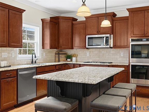 5th image of 16013 Hidden Sedge Ct