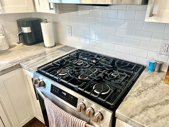 5th image of 8353 Cedarwood Ln
