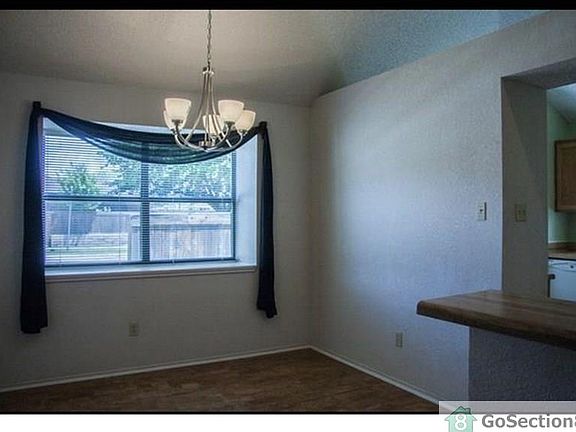 4th image of 2613 Remington Dr