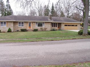 2449 Valley Dr, Ypsilanti, MI 48197