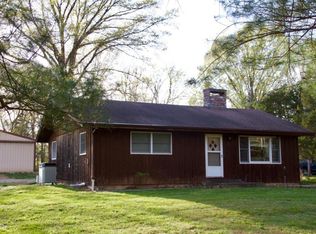 5453 Grassy Rd, Carbondale, IL 62902