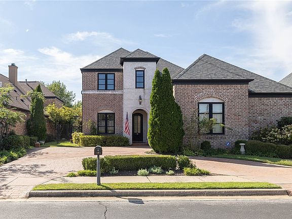2nd image of 5584 Cordell Dr
