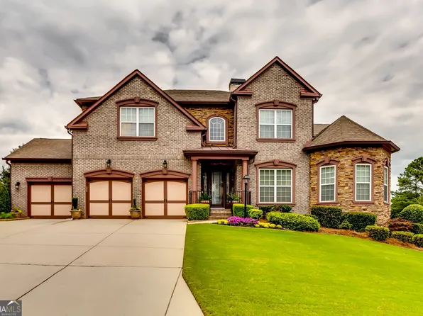 5996 Southland Dr, Stone Mountain, GA 30087