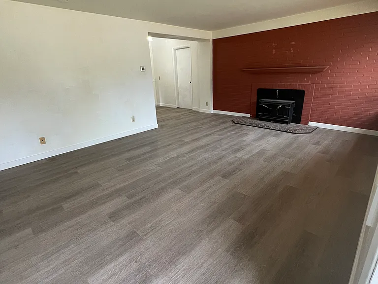 15333 Ashworth Pl N — Photo 8