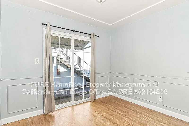 2 bed, 1.0 bath, 900 sqft, $2,100 — Photo 3