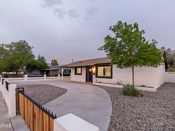 4th image of 2339 W Campus Dr
