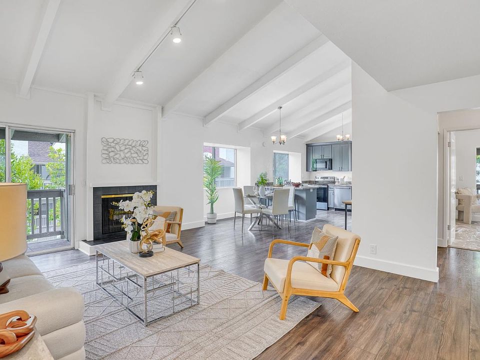 1st image of 19220 Vineyard Ln