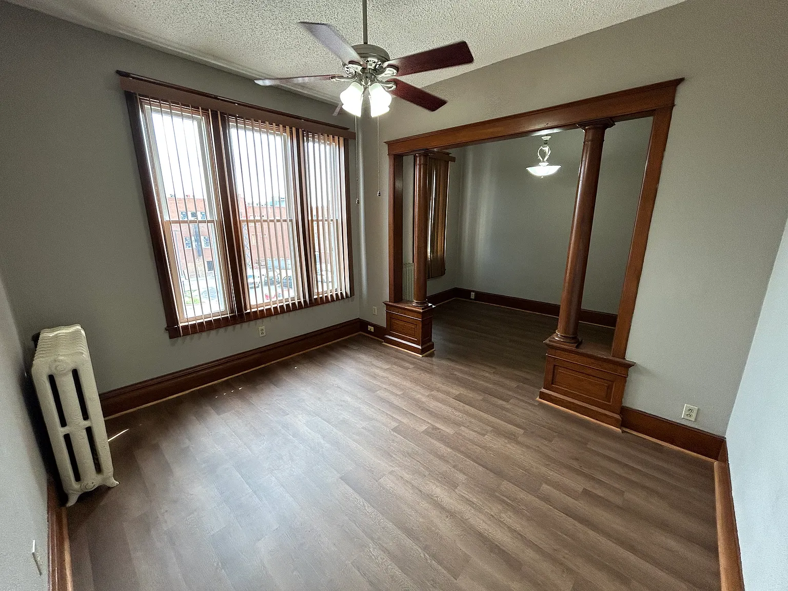 1363 Iowa St — Photo 3