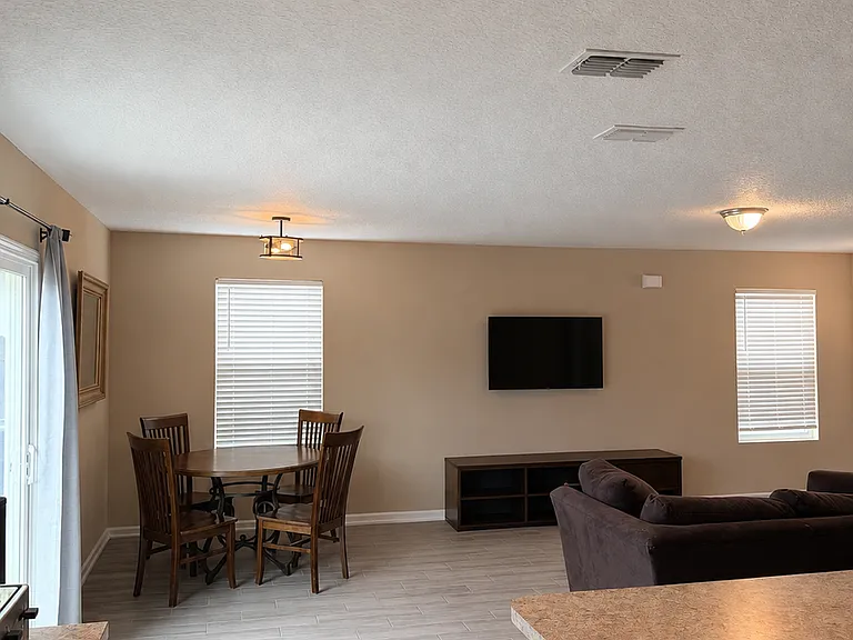 7340 Townsend Village Ln — Photo 2