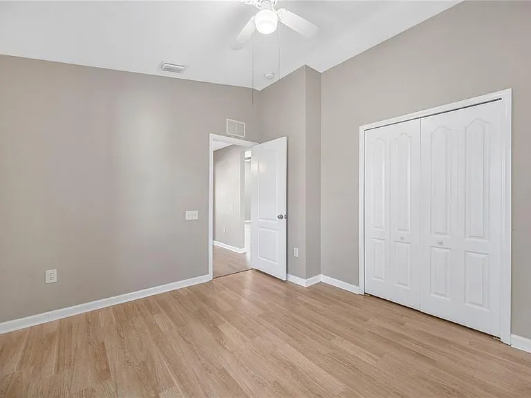 30435 Annadale Dr — Photo 27
